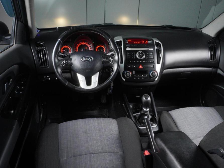 Kia Ceed I Рестайлинг Минеральные Воды  - изображение 6
