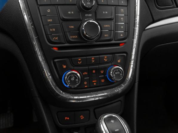 Opel Mokka I с пробегом 2014 года, цена 1 420 000 рублей, 34605 км, внедорожник, Автокод Объявления