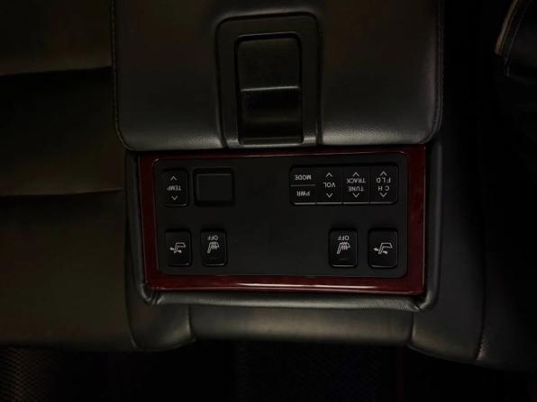 Toyota Camry VII (XV50) с пробегом 2013 года, цена 1 650 000 рублей, 227030 км, седан, Автокод Объявления