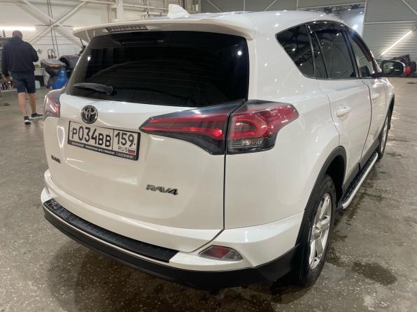 Toyota RAV4 IV (XA40) Рестайлинг с пробегом 2016 года, цена 2 190 000 рублей, 137712 км, внедорожник, Автокод Объявления