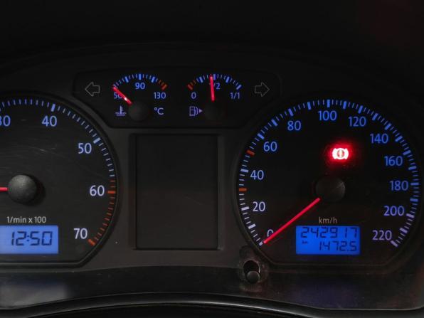 Volkswagen Polo IV Рестайлинг с пробегом 2008 года, цена 283 000 рублей, 242916 км, хэтчбек, Автокод Объявления