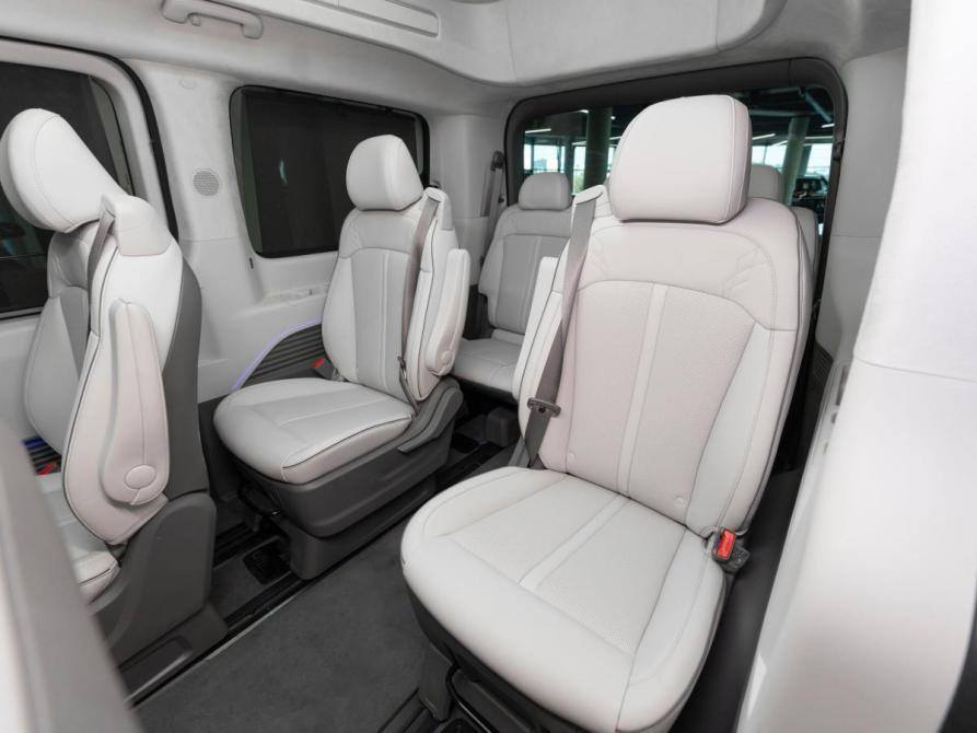 Hyundai Staria I Москва  - изображение 14