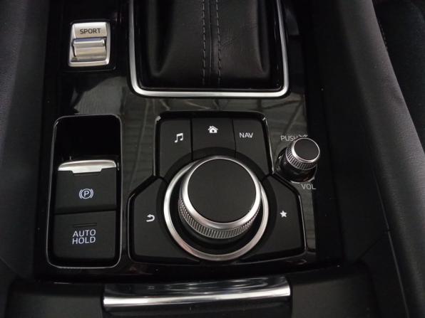 Mazda 6 III (GJ) Рестайлинг 2 с пробегом 2021 года, цена 2 465 000 рублей, 93992 км, седан, Автокод Объявления