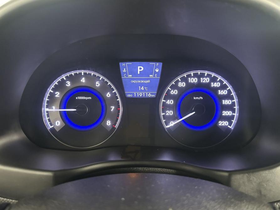 Hyundai Solaris I Рестайлинг Москва  - изображение 12