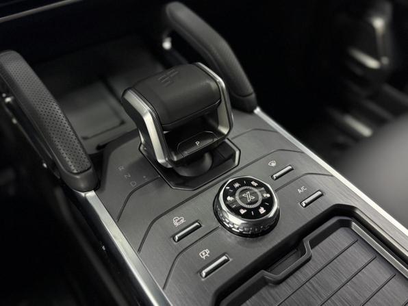 JETOUR T2 с пробегом 2024 года, цена 3 525 000 рублей, 32400 км, внедорожник, Автокод Объявления
