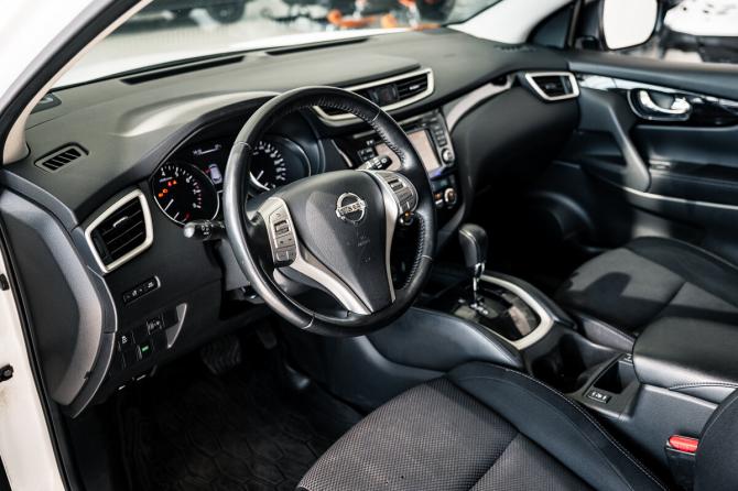 Nissan Qashqai II с пробегом 2018 года, цена 1 580 000 рублей, 101290 км, внедорожник, Автокод Объявления