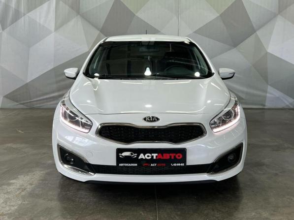 Kia Ceed II Рестайлинг с пробегом 2015 года, цена 1 230 000 рублей, 108834 км, хэтчбек, Автокод Объявления