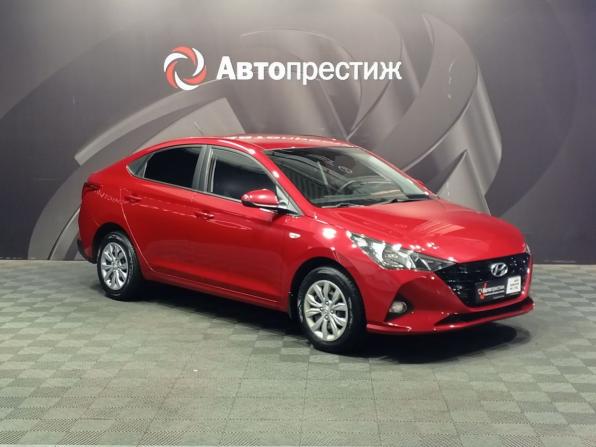 Hyundai Solaris II Рестайлинг с пробегом 2021 года, цена 1 620 000 рублей, 46000 км, седан, Автокод Объявления
