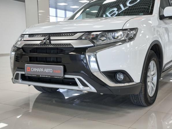 Mitsubishi Outlander III Рестайлинг 3 с пробегом 2021 года, цена 2 450 000 рублей, 96204 км, внедорожник, Автокод Объявления
