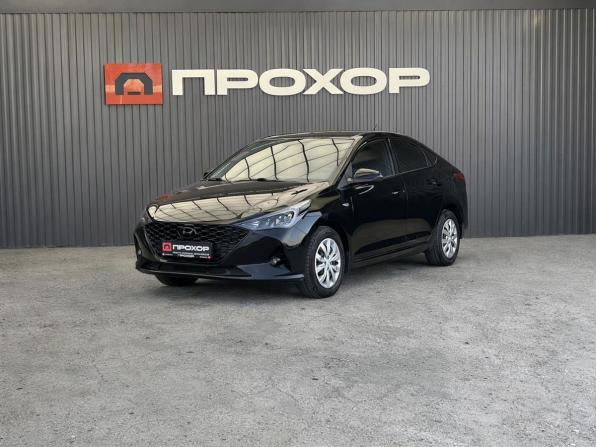 Hyundai Solaris II с пробегом 2020 года, цена 1 497 000 рублей, 80444 км, седан, Автокод Объявления