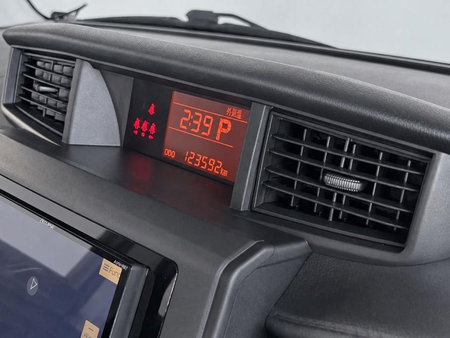 Toyota Roomy I Рестайлинг Уфа  - изображение 9