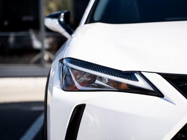 Lexus UX I с пробегом 2020 года, цена 2 700 000 рублей, 65500 км, внедорожник, Автокод Объявления
