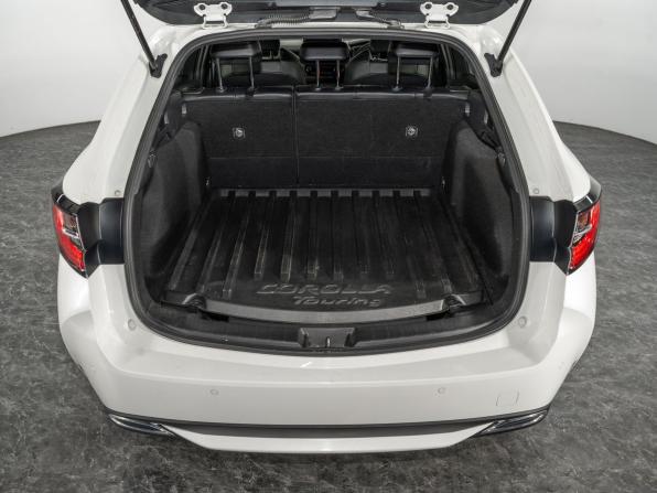 Toyota Corolla XII (E210) с пробегом 2020 года, цена 1 800 000 рублей, 63840 км, универсал, Автокод Объявления