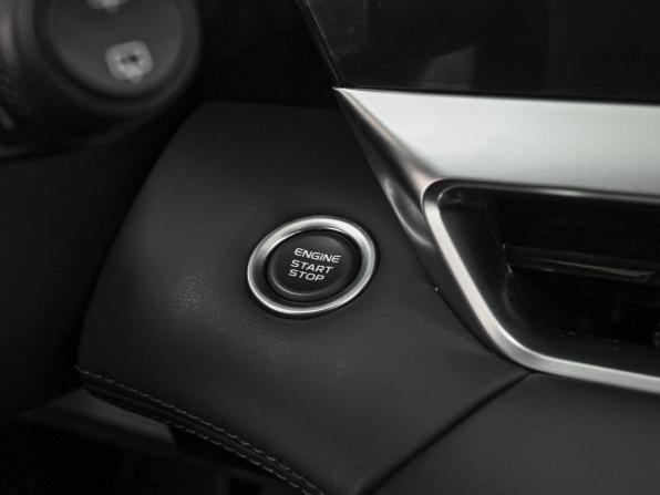 Geely Monjaro I Рестайлинг с пробегом 2025 года, цена 3 990 000 рублей, 3301 км, внедорожник, Автокод Объявления