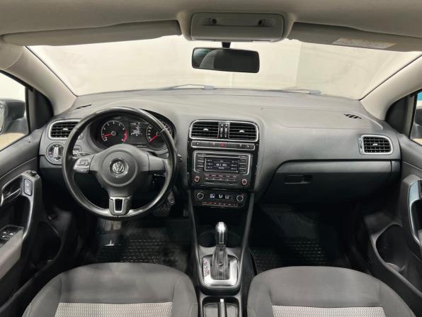 Volkswagen Polo V с пробегом 2014 года, цена 989 000 рублей, 121000 км, седан, Автокод Объявления
