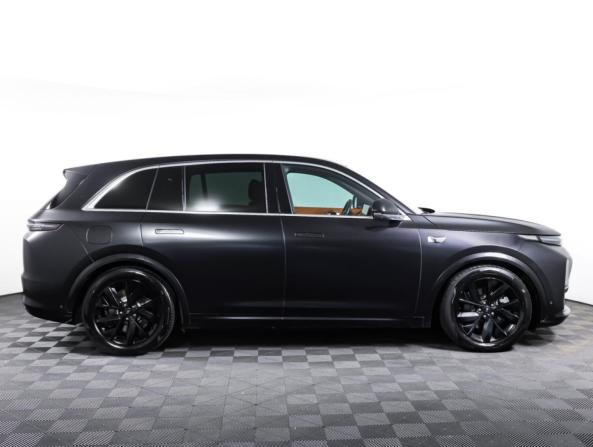 Li Auto (Lixiang) L7 I с пробегом 2023 года, цена 5 590 000 рублей, 45021 км, внедорожник, Автокод Объявления