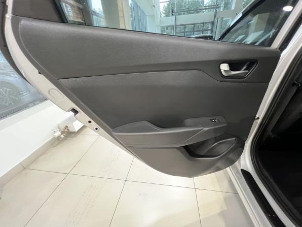 Hyundai Solaris II Рестайлинг с пробегом 2021 года, цена 1 420 000 рублей, 96000 км, седан, Автокод Объявления