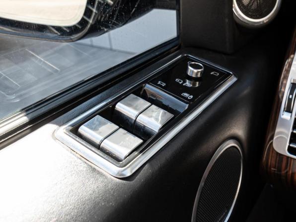 Land Rover Range Rover IV с пробегом 2017 года, цена 3 720 000 рублей, 184836 км, внедорожник, Автокод Объявления