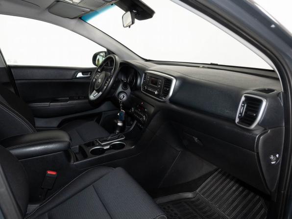 Kia Sportage IV Рестайлинг с пробегом 2019 года, цена 1 998 000 рублей, 138160 км, внедорожник, Автокод Объявления