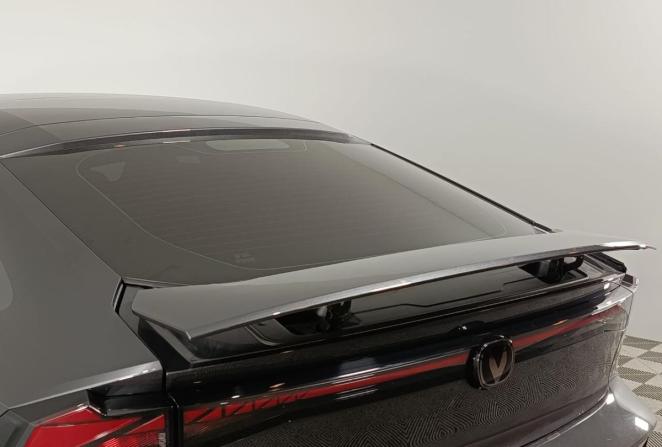 Changan UNI-V I с пробегом 2023 года, цена 2 415 000 рублей, 21103 км, лифтбек, Автокод Объявления