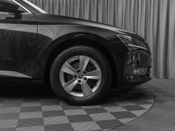 Skoda Superb III с пробегом 2018 года, цена 2 290 000 рублей, 99536 км, лифтбек, Автокод Объявления