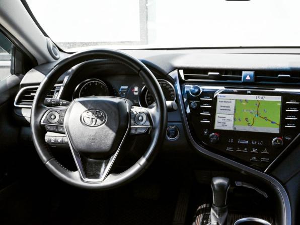 Toyota Camry VIII (XV70) с пробегом 2019 года, цена 2 890 000 рублей, 117466 км, седан, Автокод Объявления