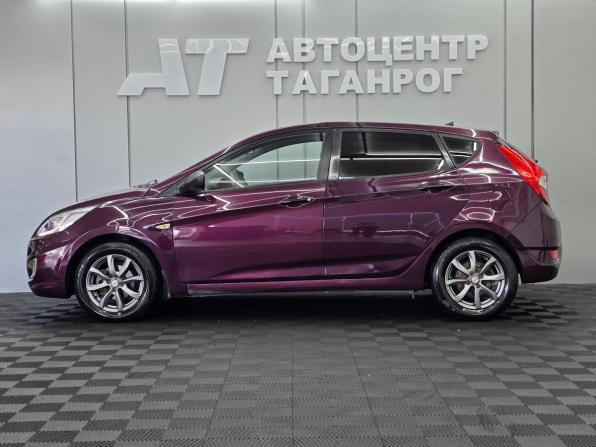 Hyundai Solaris I с пробегом 2012 года, цена 825 000 рублей, 178000 км, хэтчбек, Автокод Объявления