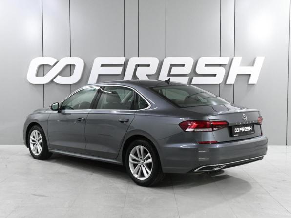 Volkswagen Passat (North America and China) II (NA Market) с пробегом 2020 года, цена 2 369 000 рублей, 89662 км, седан, Автокод Объявления