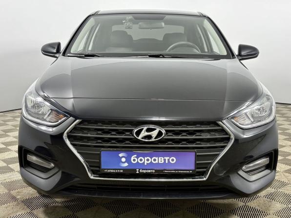 Hyundai Solaris II с пробегом 2018 года, цена 1 230 000 рублей, 111035 км, седан, Автокод Объявления