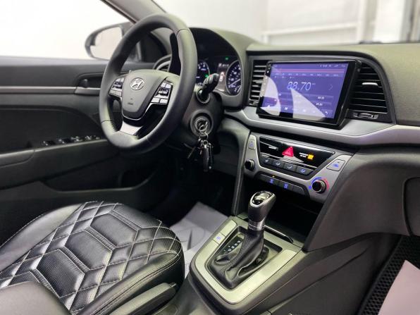 Hyundai Elantra VI (AD) с пробегом 2017 года, цена 1 320 000 рублей, 149693 км, седан, Автокод Объявления