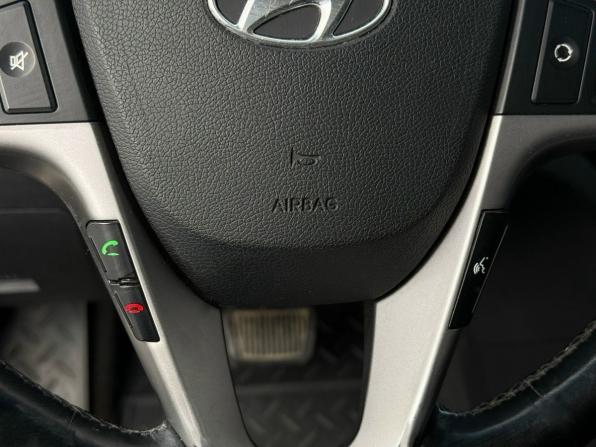 Hyundai Solaris I Рестайлинг с пробегом 2015 года, цена 949 000 рублей, 177331 км, седан, Автокод Объявления