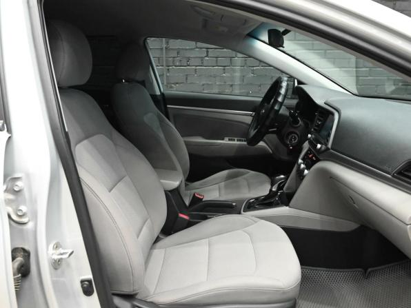 Hyundai Elantra VI (AD) Рестайлинг с пробегом 2019 года, цена 1 250 000 рублей, 254276 км, седан, Автокод Объявления