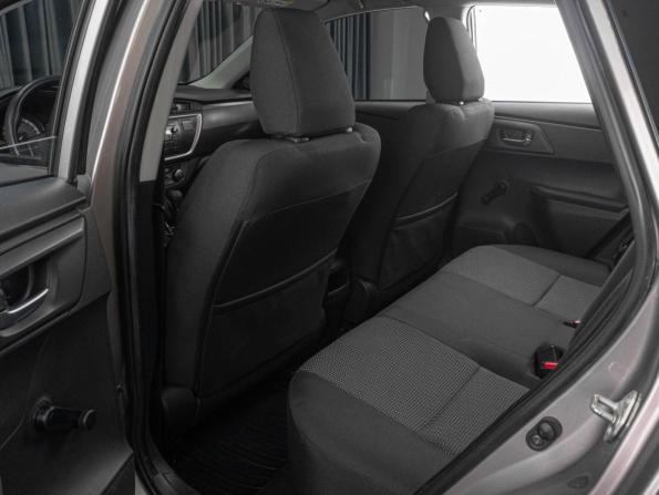 Toyota Auris II с пробегом 2013 года, цена 1 615 000 рублей, 35548 км, хэтчбек, Автокод Объявления