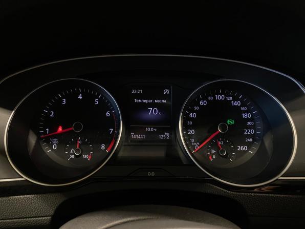 Volkswagen Passat B8 с пробегом 2015 года, цена 1 880 000 рублей, 141439 км, седан, Автокод Объявления