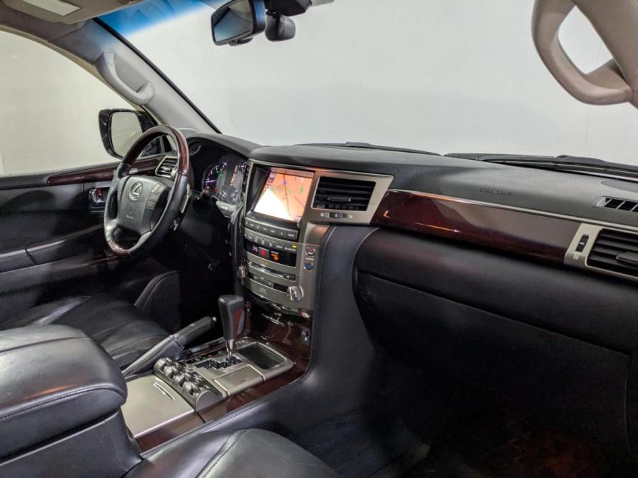Lexus LX III Рестайлинг Химки  - изображение 15