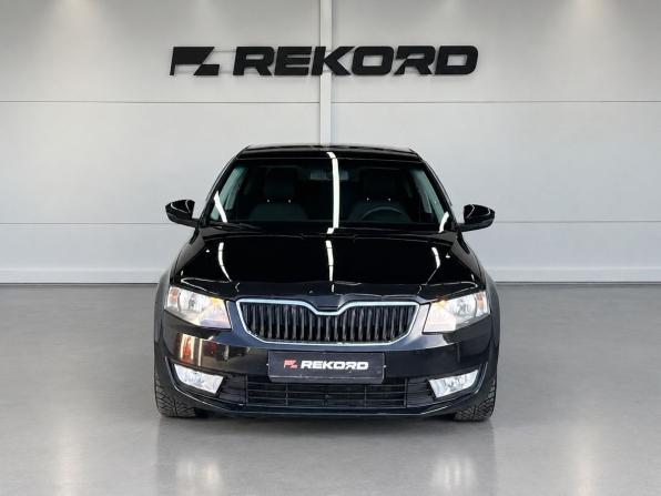 Skoda Octavia III (A7) с пробегом 2015 года, цена 1 349 000 рублей, 169429 км, лифтбек, Автокод Объявления