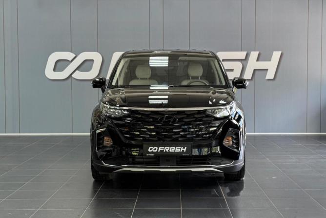 Hyundai Custin с пробегом 2025 года, цена 4 930 000 рублей, 2500 км, минивэн, Автокод Объявления