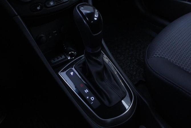 Hyundai Solaris I Рестайлинг с пробегом 2015 года, цена 1 245 000 рублей, 70282 км, хэтчбек, Автокод Объявления