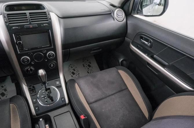 Suzuki Grand Vitara II Рестайлинг 2 с пробегом 2014 года, цена 1 399 000 рублей, 279000 км, внедорожник, Автокод Объявления