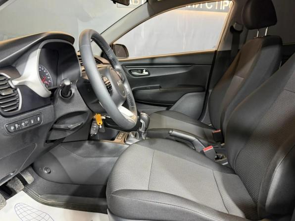 Kia Rio IV Рестайлинг с пробегом 2022 года, цена 1 384 000 рублей, 160791 км, хэтчбек, Автокод Объявления