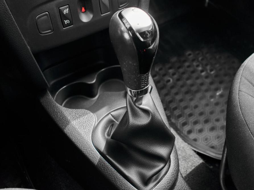 Renault Sandero II Рестайлинг Екатеринбург  - изображение 18
