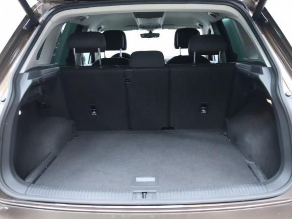Volkswagen Tiguan II с пробегом 2017 года, цена 2 150 000 рублей, 218413 км, внедорожник, Автокод Объявления