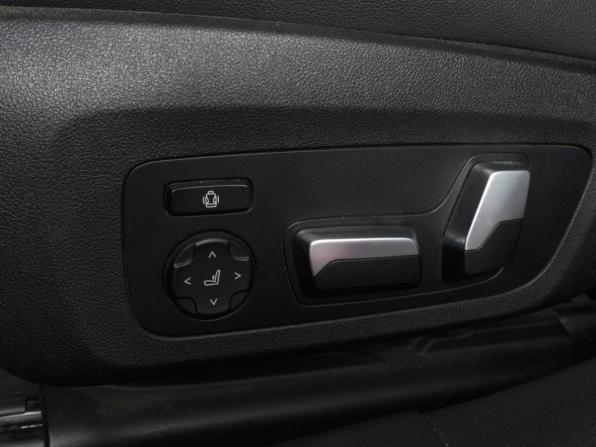 BMW 3 серии VII (G2x) с пробегом 2019 года, цена 3 319 000 рублей, 118796 км, седан, Автокод Объявления