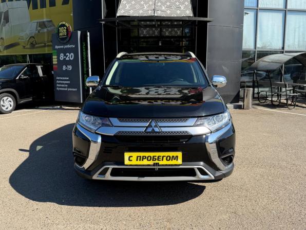 Mitsubishi Outlander III Рестайлинг 3 с пробегом 2020 года, цена 2 280 000 рублей, 56000 км, внедорожник, Автокод Объявления