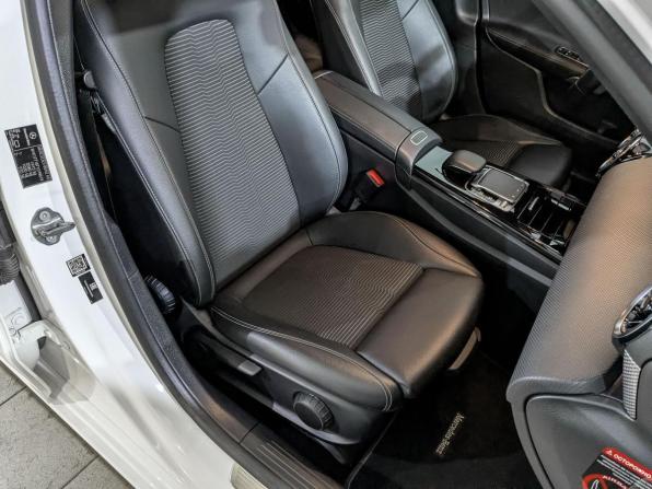 Mercedes-Benz A-Класс IV (W177) с пробегом 2020 года, цена 2 595 000 рублей, 49500 км, седан, Автокод Объявления
