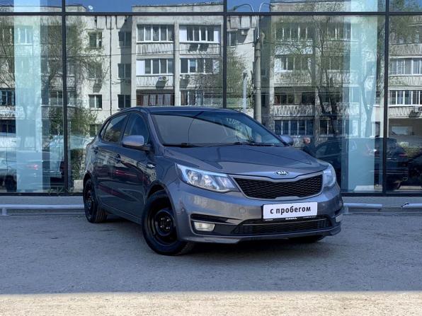 Kia Rio III Рестайлинг с пробегом 2016 года, цена 999 000 рублей, 167060 км, хэтчбек, Автокод Объявления