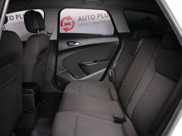 Opel Astra J Рестайлинг с пробегом 2013 года, цена 700 000 рублей, 230663 км, универсал, Автокод Объявления