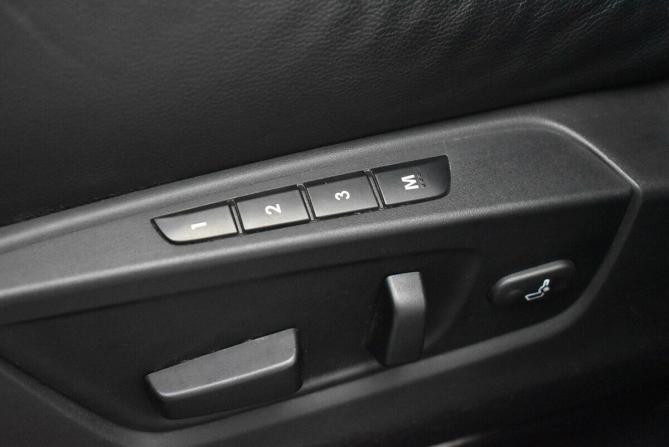 Suzuki Kizashi с пробегом 2011 года, цена 1 300 000 рублей, 229414 км, седан, Автокод Объявления