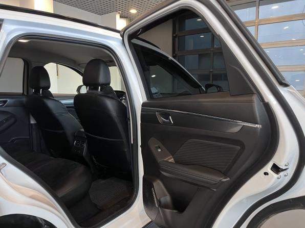 Haval Jolion I Рестайлинг с пробегом 2024 года, цена 1 990 000 рублей, 37349 км, внедорожник, Автокод Объявления