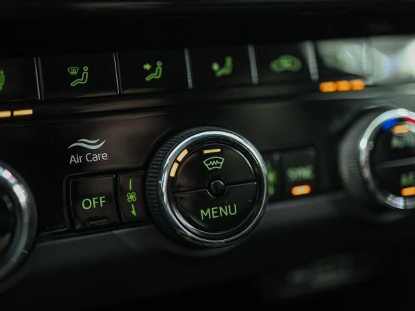 Skoda Octavia III (A7) Рестайлинг с пробегом 2019 года, цена 1 699 000 рублей, 90584 км, лифтбек, Автокод Объявления